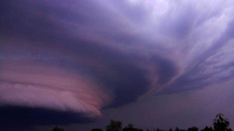 Urgia continuă! COD GALBEN de furtuni în mai multe județe