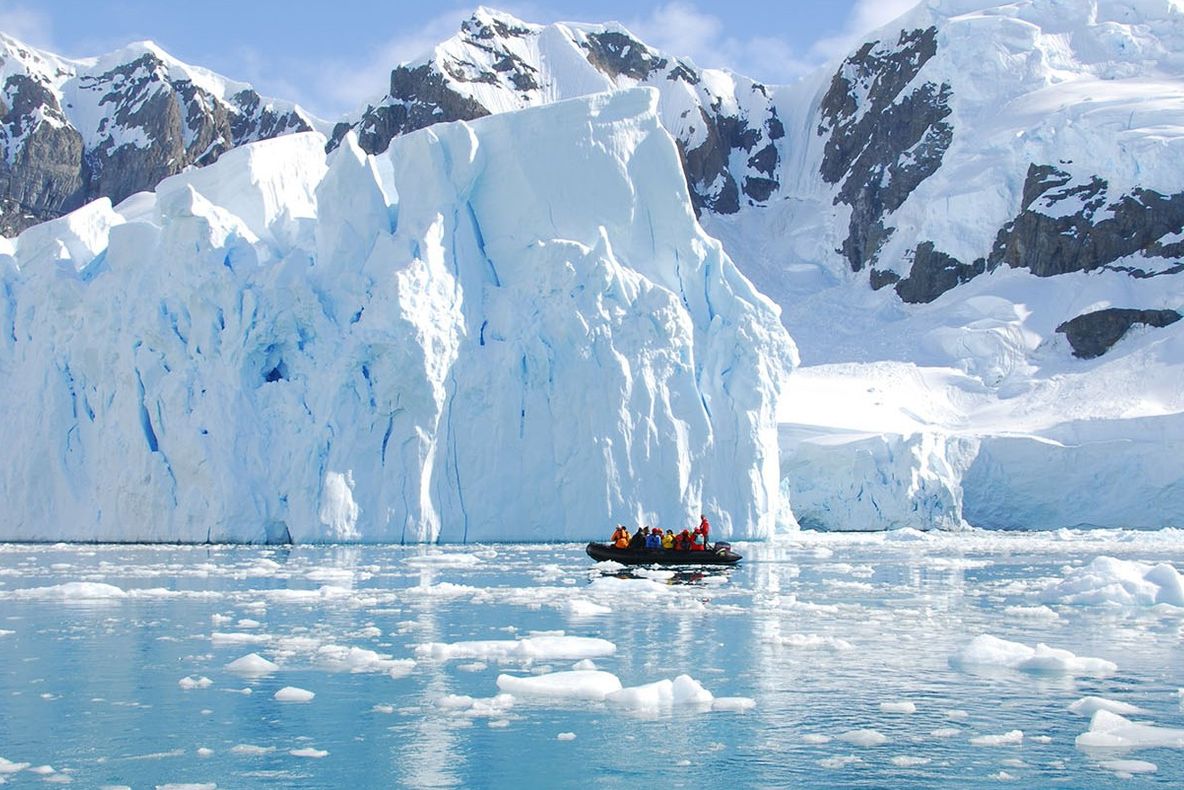 Cât de gravă e problema topirii ghețarilor din Antarctica? Specialiștii trag un semnal de alarmă