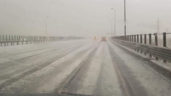 Vreme extremă în România. Strat de gheață pe Autostrada Soarelui. Mașinile s-au oprit -FOTO și VIDEO