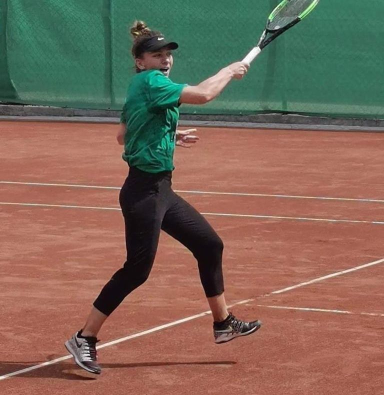 Simona Halep și-a reluat antrenamentele