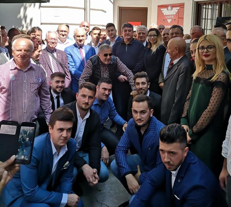 Președintele UNPR Gabriel Oprea, întâlnire de lucru cu organizațiile de seniori și tineri ale UNPR