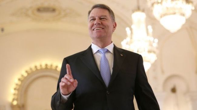 Motivul pentru care un membru CNA se gândește să-i facă plîngere penală lui Iohannis