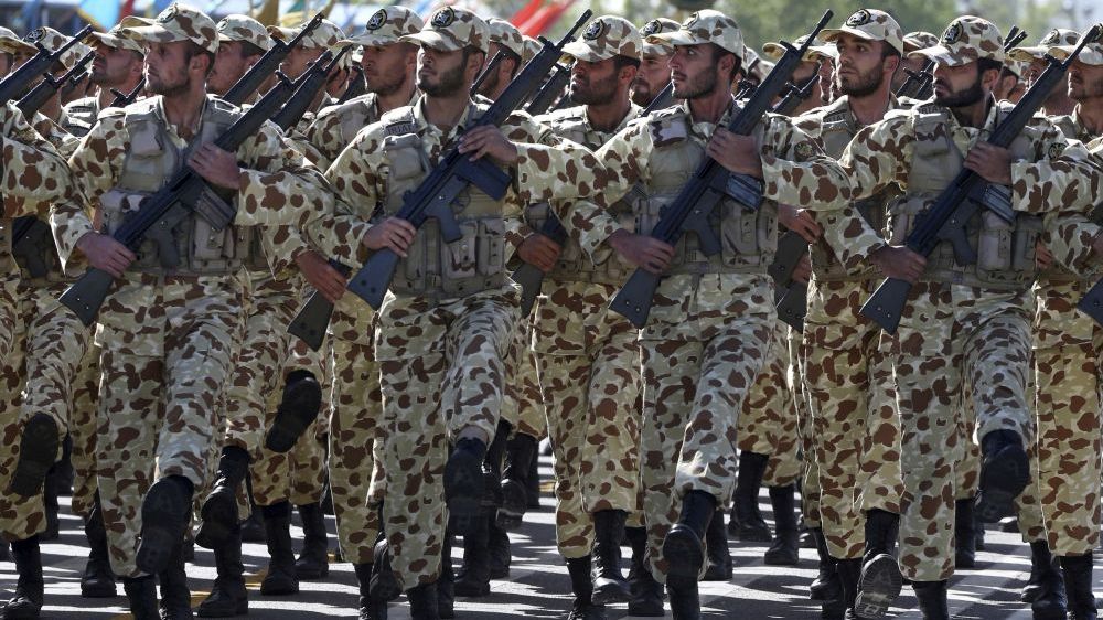 ”Donald Trump este gata să arunce SUA într-un război cu Iranul”