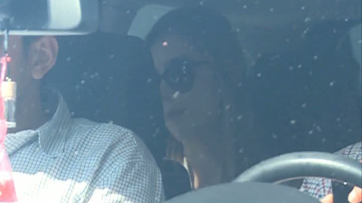 Primele imagini cu iubita lui Dragnea, Irina Tănase, în vizită la închisoare 