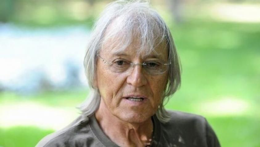 Starea lui Mihai Constantinescu e tot mai gravă, toţi cei care-l iubesc speră într-un miracol