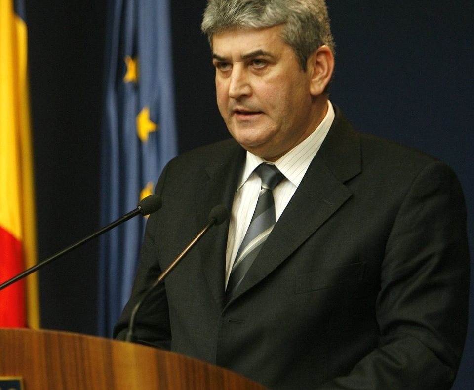 UNPR împlinește nouă ani. Mesajul lui Gabriel Oprea 