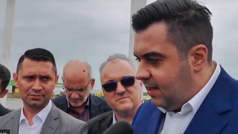 Ministrul Transporturilor: Este "fake news" că Uber este interzis