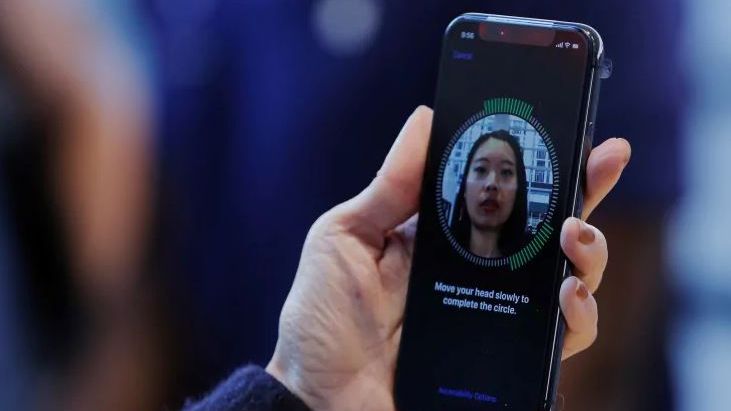 Au profitat de naivitatea oamenilor și le-au folosit pozele în cel mai josnic mod