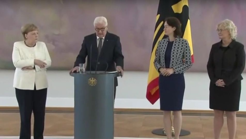 Ce se întâmplă cu Angela Merkel? Imagini îngrijorătoare cu cancelarul Germaniei