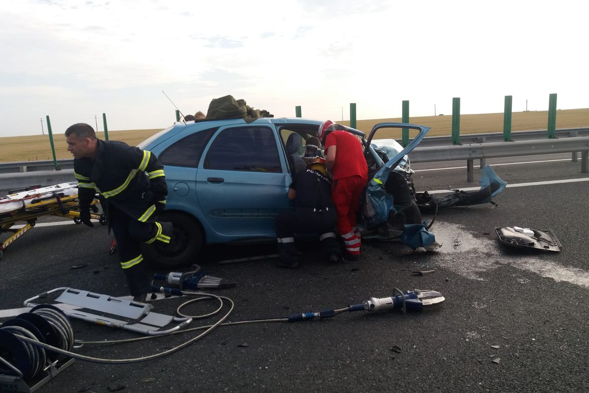 Accident cumplit pe Autostrada Soarelui, 7 victime. Se circulă cu dificultate spre Constanța