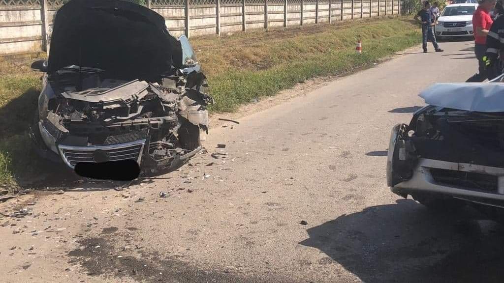 Accident rutier pe DN 5C, la Vedea. Doi bărbați au fost răniți