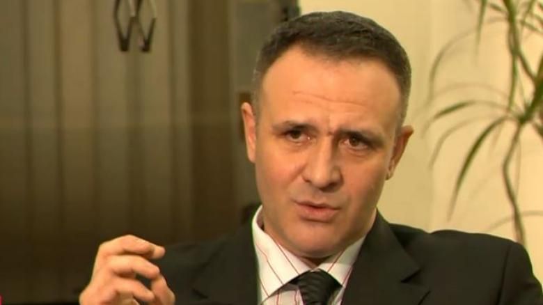 Fostul rector al Academiei de Poliţie, cercetat de DNA, "spălat" de colegi