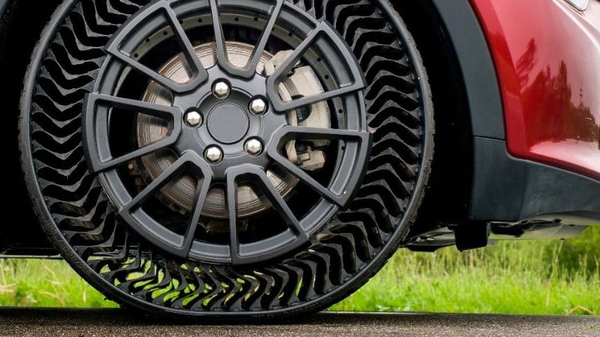 Anvelopa revoluționară tocmai a fost creată: n-are aer și nu face pană niciodată