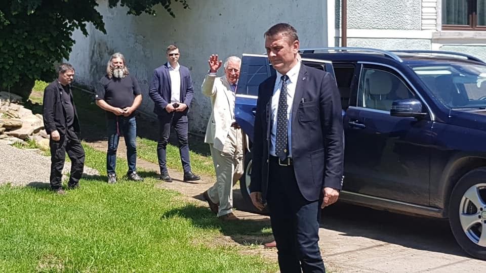 După Papa Francisc, încă o personalitate importantă a aterizat în România