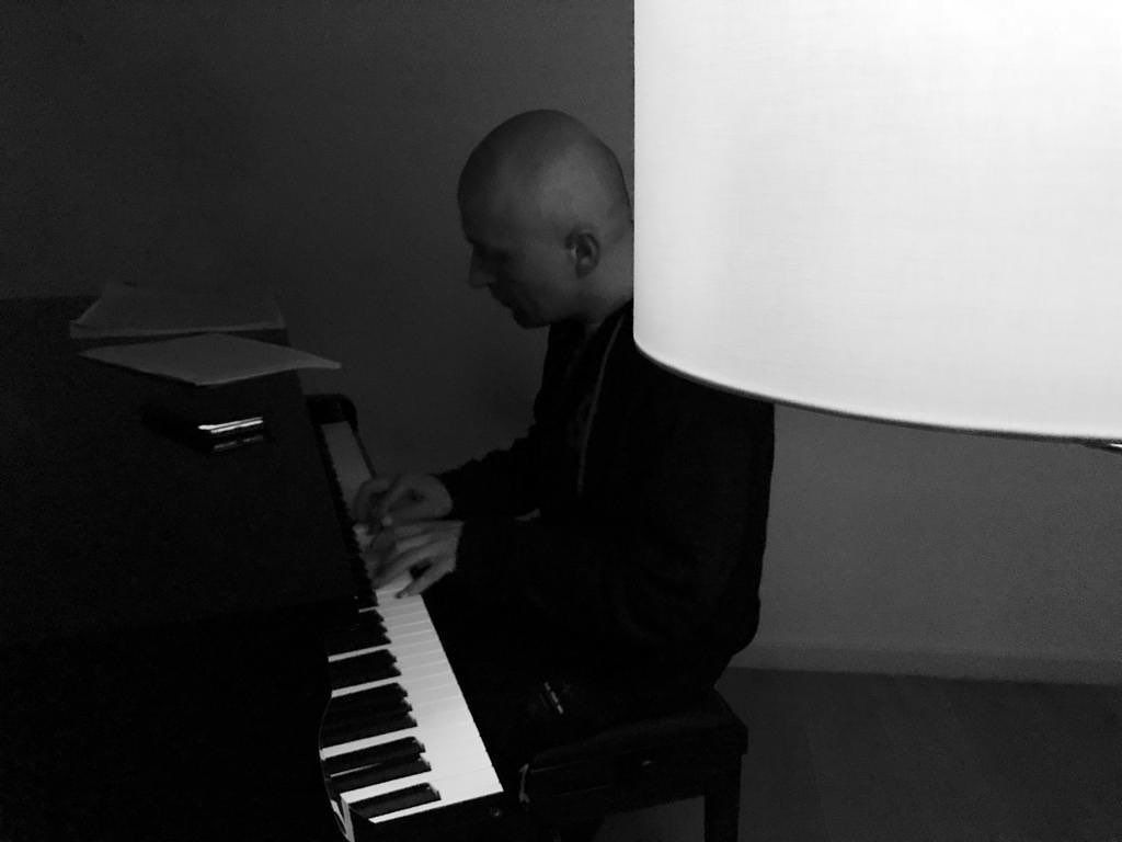 Costi Ioniță s-a întors în România. Cum arată acum la 41 de ani