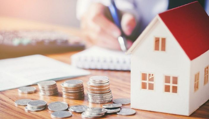 România, țara cu cele mai scumpe credite ipotecare din UE. De câte salarii anuale are nevoie un român ca să-și cumpere apartament