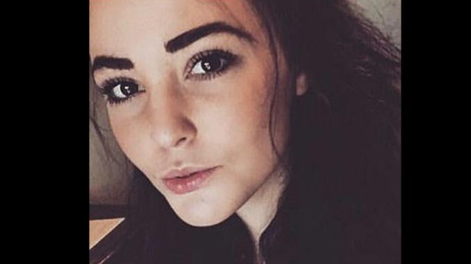 A murit sufocată, în timpul unei sesiuni extreme de videochat. Cine o urmărea pe cameră  