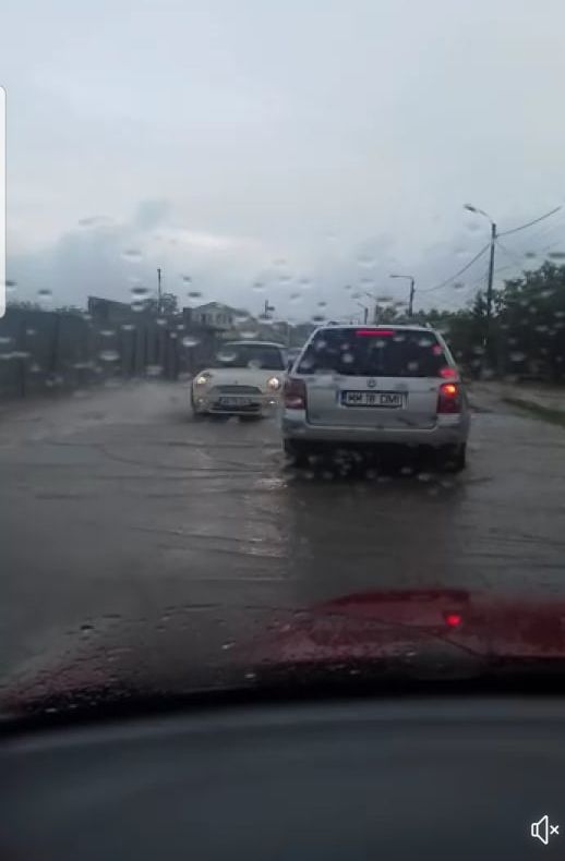 Imagini de coșmar: Inundațiile au făcut prăpăd în Caraș-Severin