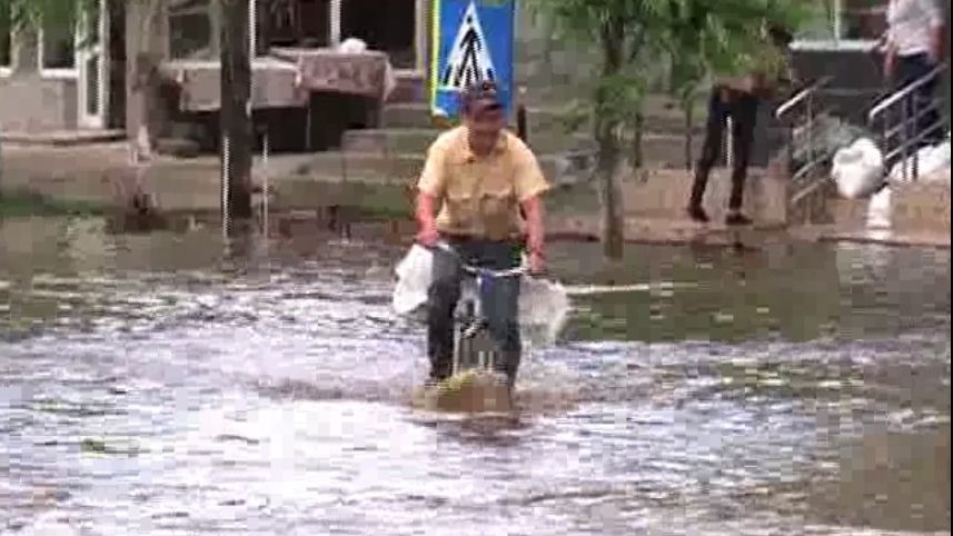 Situație dramatică în România! Zeci de localități inundate. Imagini uluitoare