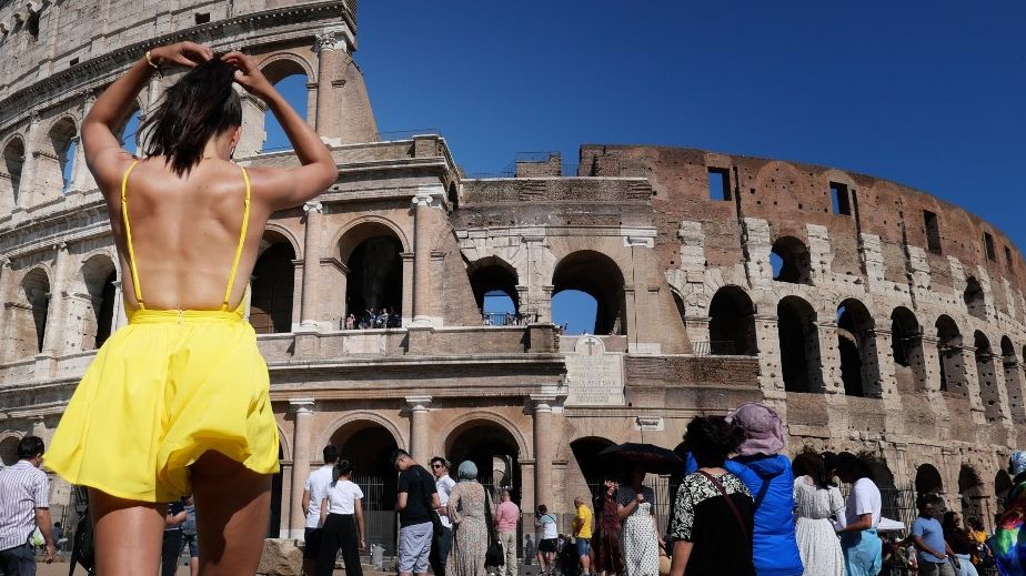 Europa ia foc, azi. Alerte pentru românii care ajung în Spania, Franța, Italia, Croația, Grecia