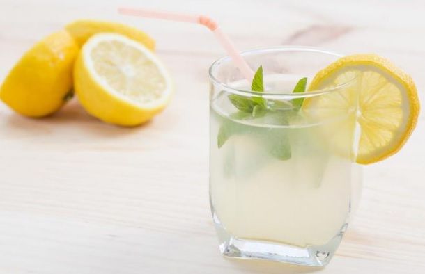 Cea mai rapidă cură de slăbire: dieta cu lămâi. Cum să slăbeşti un kilogram pe zi