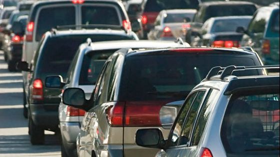 AGLOMERAȚIE infernală la punctele de frontieră, în special la Nădlac - Diaspora pleacă din țară