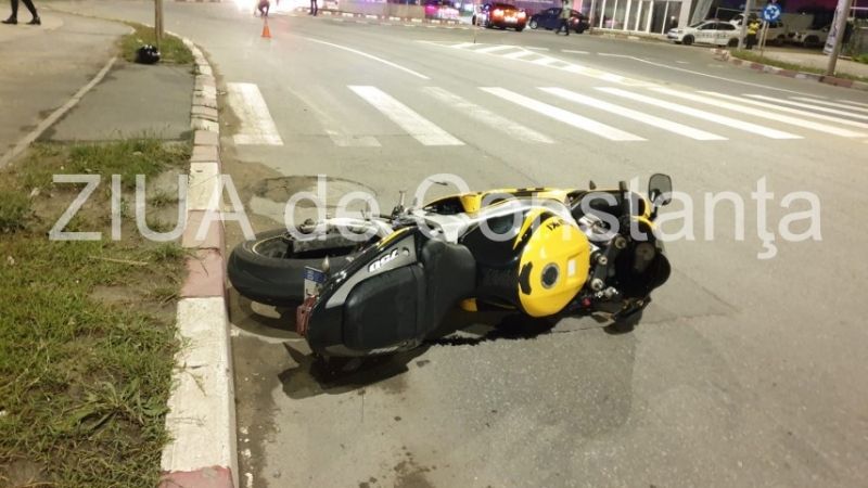 Revoltător! Un motociclist băut a dat peste o poliţistă, la Mamaia