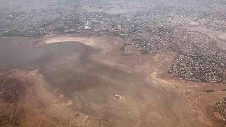 Orașul din lume care a rămas fără apă, iar oamenii o primesc pe cartelă