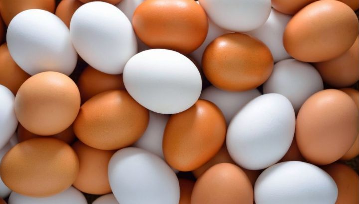 Cum verifici dacă un ou este proaspăt. E atât de simplu!
