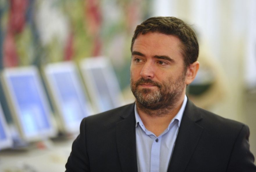 Liviu Pleșoianu, atac la ochelarii galbeni ai lui Gigel Știrbu