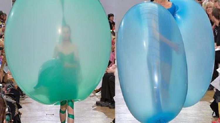 Se anunță o vară "gonflabilă": rochiile realizate din baloane pentru un look îndrăzneț