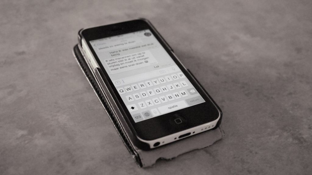 Cum schimbi numele unui dispozitiv Android sau iPhone la Bluetooth