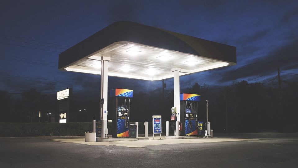 Benzinăriile emană cantități mai mari de substanțe toxice decât știam