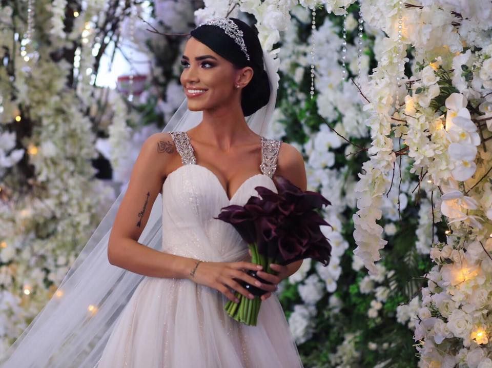 Incident la nunta Adelinei Pestrițu. Tavanul s-a desfăcut 