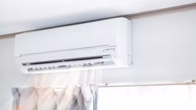 Aerul condiționat triplează facturile românilor! La ce să fim atenți pentru a evita creșterea costului