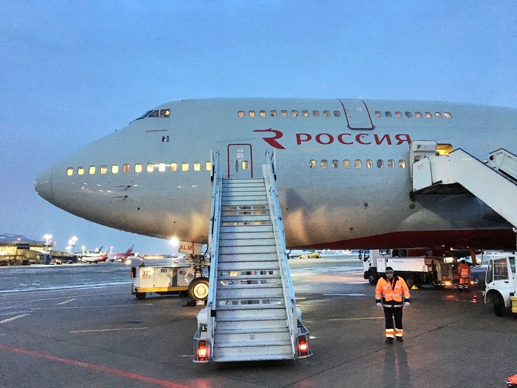 Panică la bordul unui avion. Opt pasageri au fost răniți