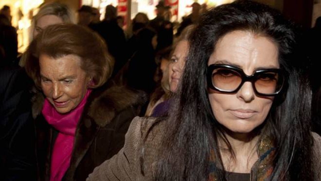 Ce avere are cea mai bogată femeie din lume?