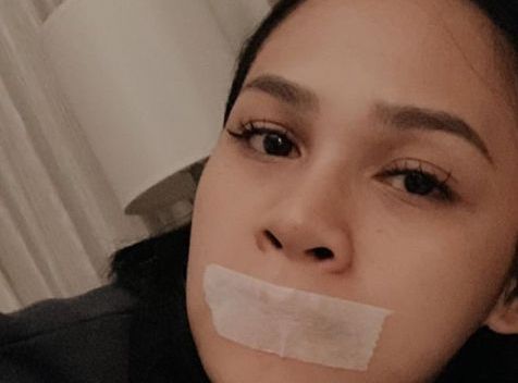 Motivul straniu pentru care această vedetă doarme cu gura lipită cu bandă adezivă