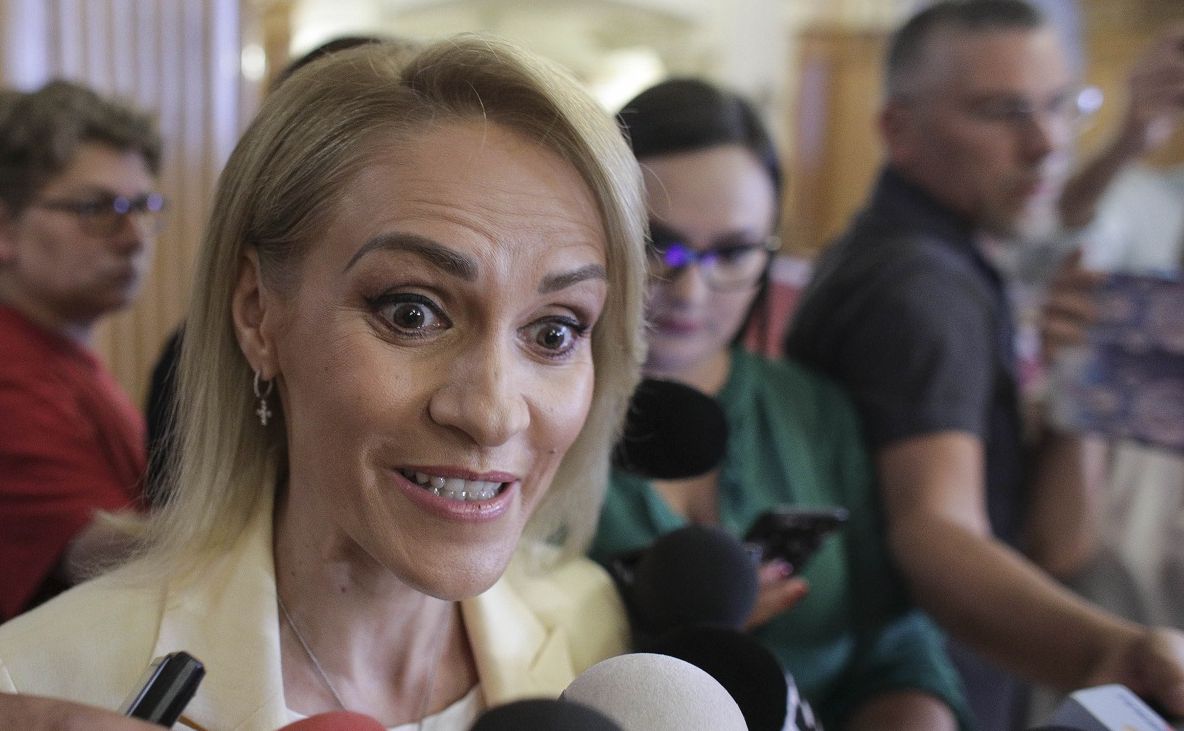 Tăriceanu o susține pe Firea. Reacția primarului general