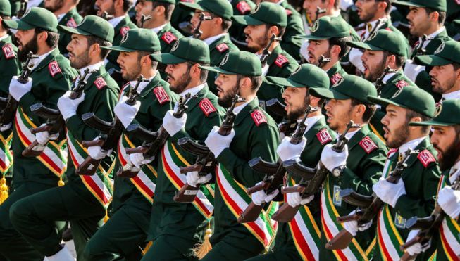 Gardienii Revoluţiei anunţă că au confiscat un petrolier britanic