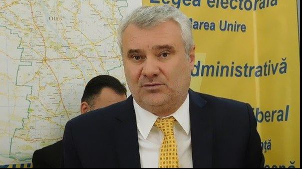 Scandal în PNL Olt. ”Candidatul la Primăria Slatina rămâne un pesedist pe viaţă“