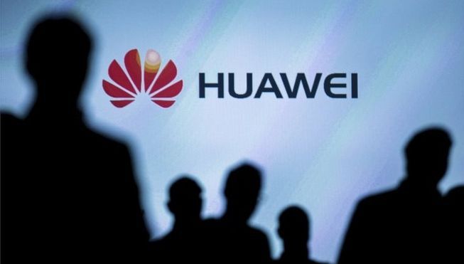 China reacționează la decizia Regatului Unit cu privire la compania Huawei. Asiaticii amenință cu măsuri simetrice