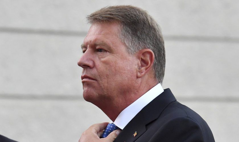 De ce a fost amenințat cu moartea Iohannis de un criminal cu sânge rece