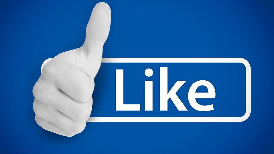 Facebook, din nou în vizorul UE: acum butonul Like e ținta scandalului