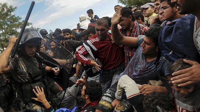 RAPORT. Nori negri: O furtună perfectă a migrației ar putea lovi Europa în curând