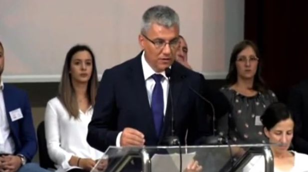 "PSD nu a murit, PSD s-a odihnit". Declarații halucinante din turneul lui Dăncilă