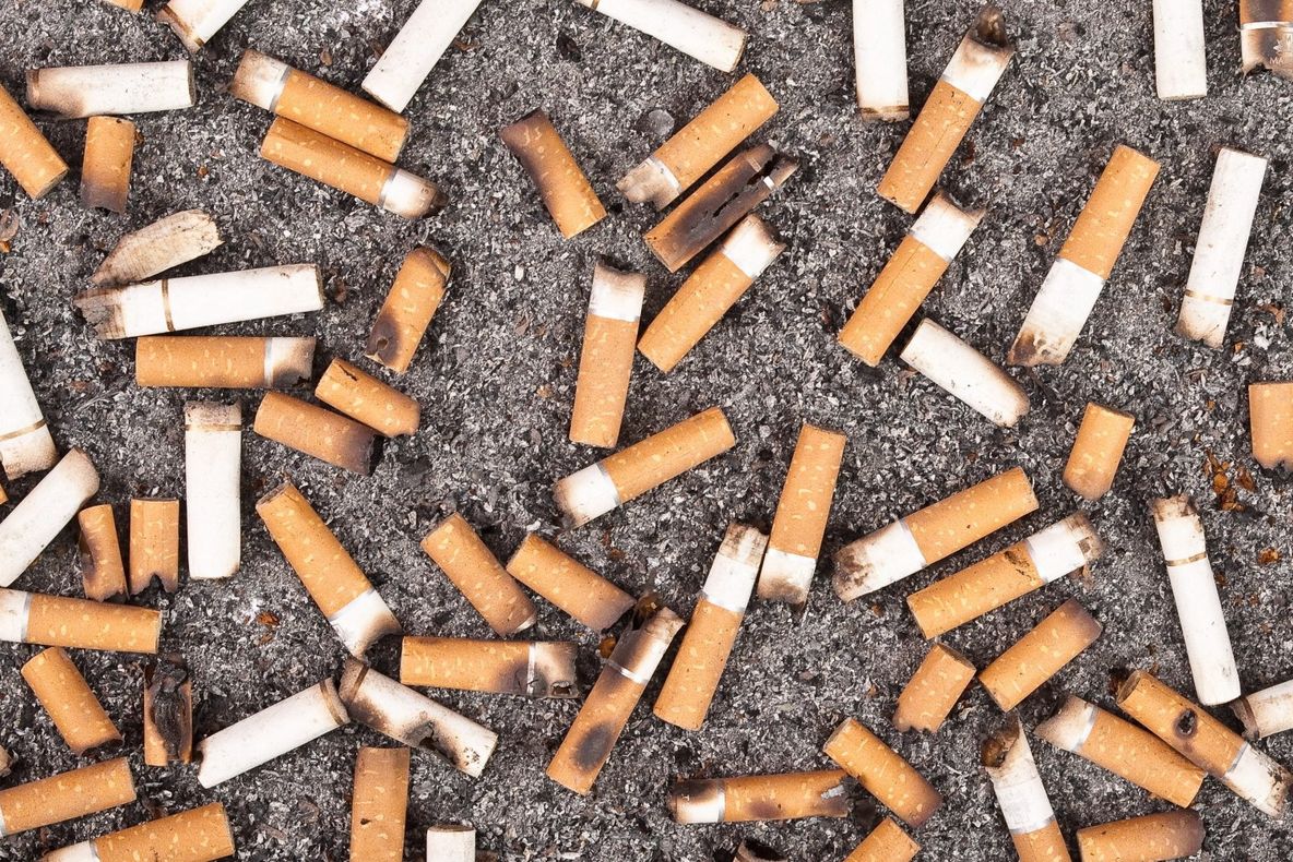 Sfârșit tragic pentru un bărbat din Suceava. A murit în incendiul produs în casă din cauza unei țigări