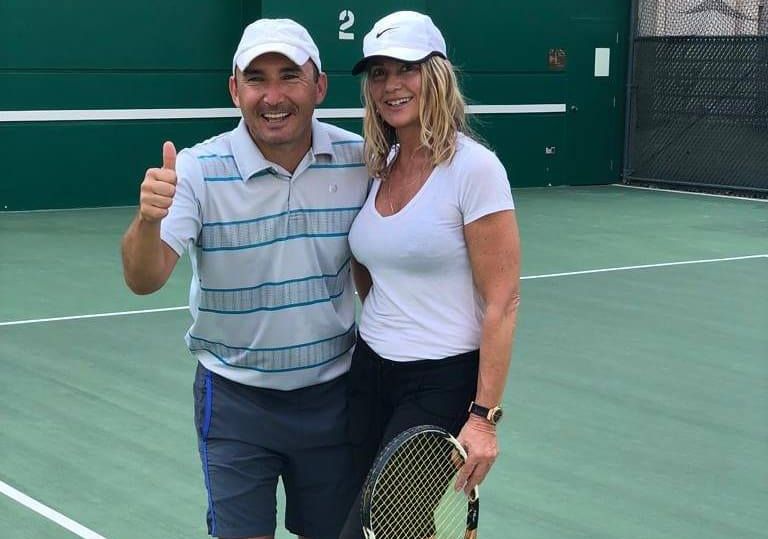 Nadia Comăneci impresionează și pe terenul de tenis! 