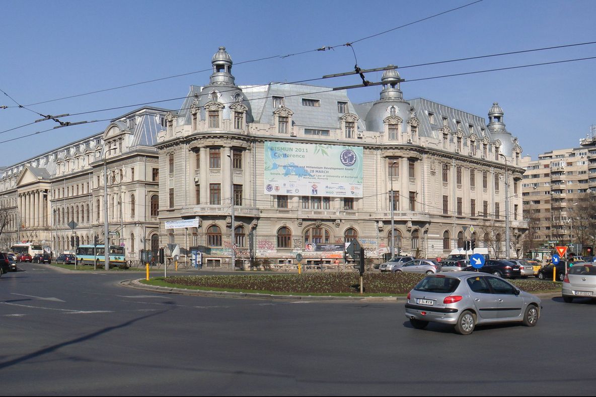 Studenții protestează! ”Gratuitatea la CFR a fost doar un cadou electoral nefast”