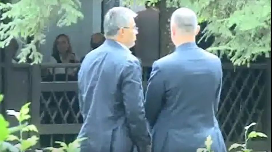 Dăncilă i-a dus pe miniștri la picnic înainte de remaniere